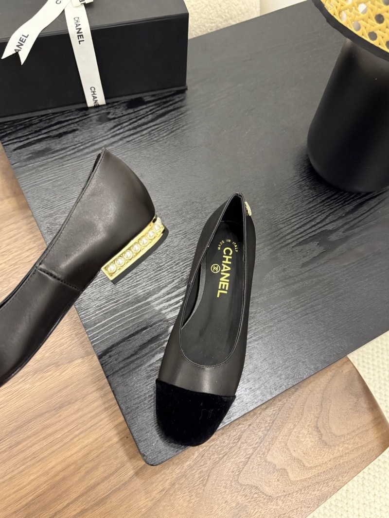 Ch**el flat shoes